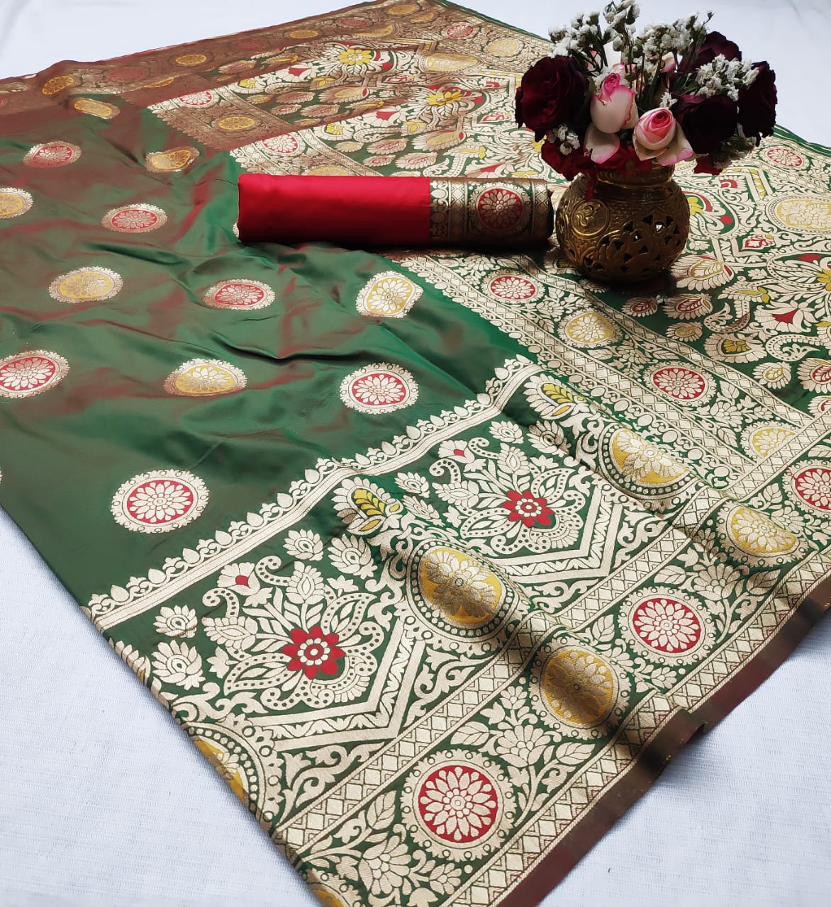 Striking Dark Green Soft Silk Weaving Designer Saree Online