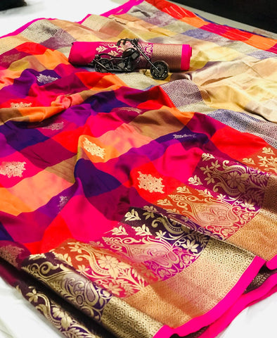 Phenomenal Rani & Multi Banarasi Silk Handloom Weaving Work Designer Saree Online