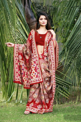 Captivating Red Silk Bandhani Zari Weaving fancy designer saree