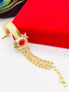 Breathtaking Red Diamond Golden Artificial Imitation Bracelet
