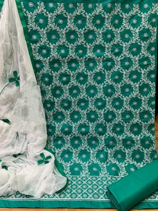Pulchritudinous Cotton With Embroidered Work Salwar Suit