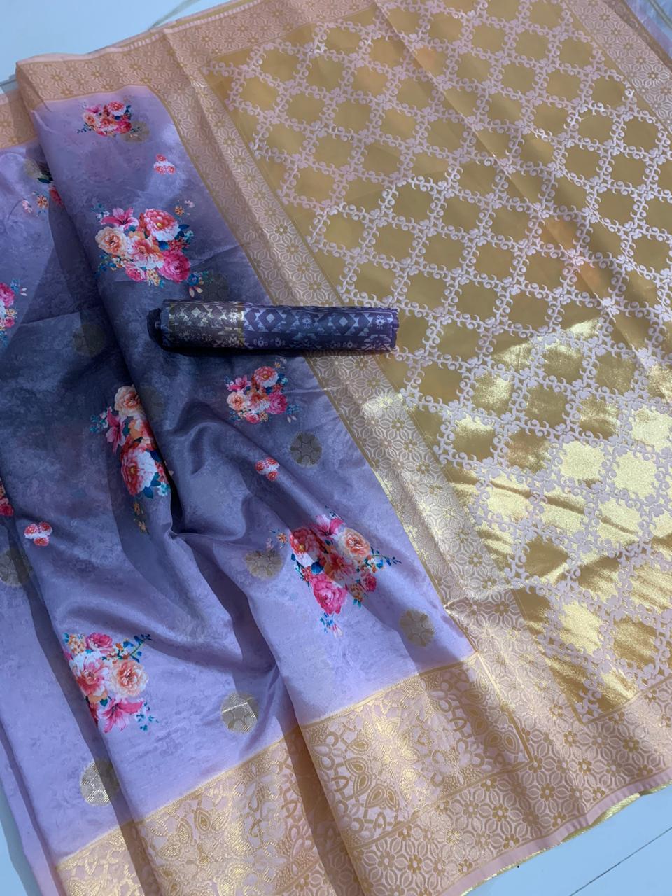 Comely Light Violet Color Banarasi Silk Zari Weaving Digital Printed Saree Blouse
