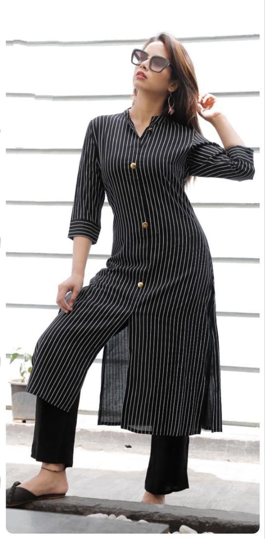 Bewildering Black Color Ready Made Rayon Printed Fancy Kurti Plazo For Girls