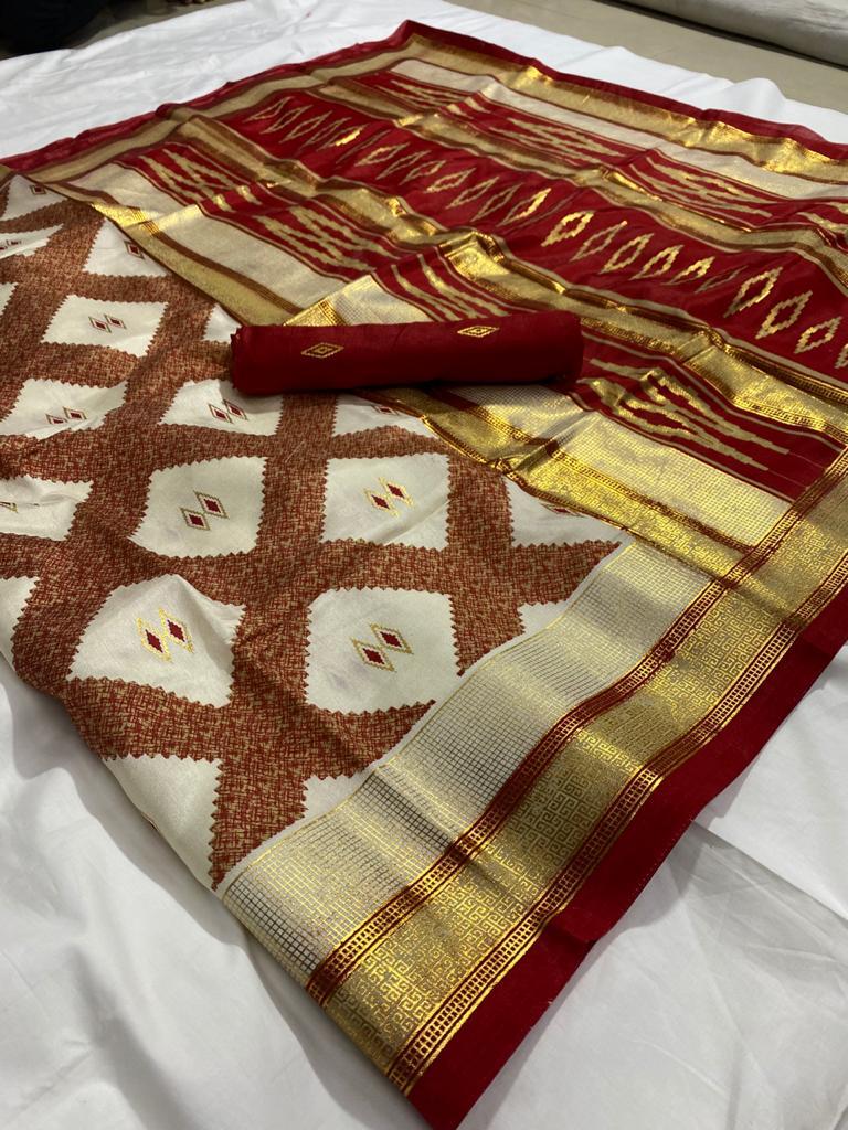 Blooming Maroon Color Wedding Wear Soft Silk Jacquard Border Fancy Foil Printed Rich Pallu Saree Blouse For Women