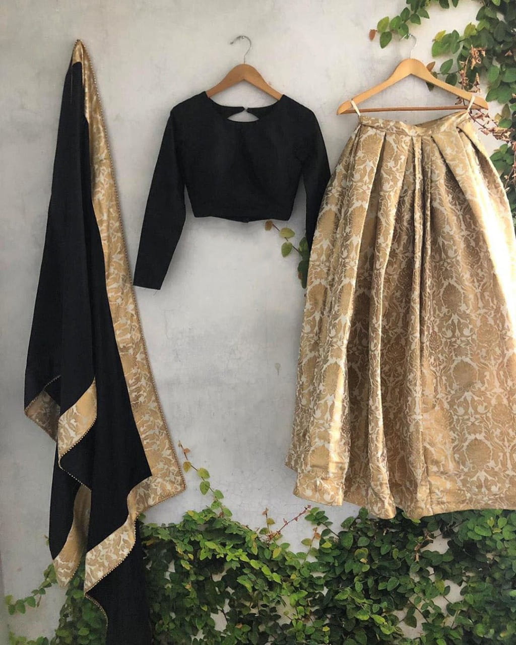 Dazzling Black Color Wedding Wear Banarasi Zari Weaving Designer Work Lehenga Choli