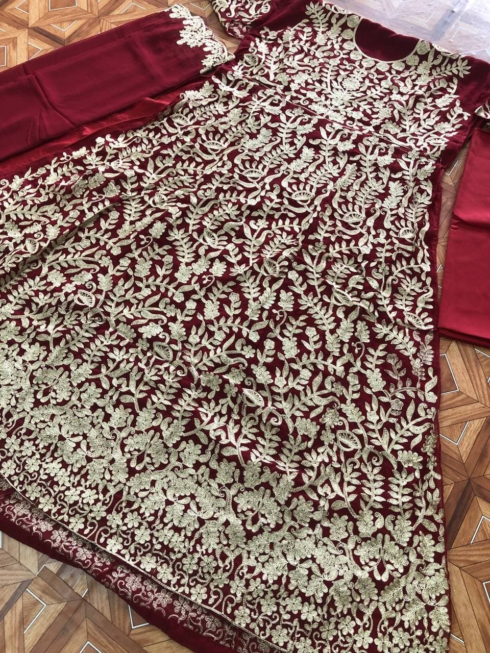 Stupendous Red Color Wedding Wear Silk Georgette Embroidered Work Salwar Suit