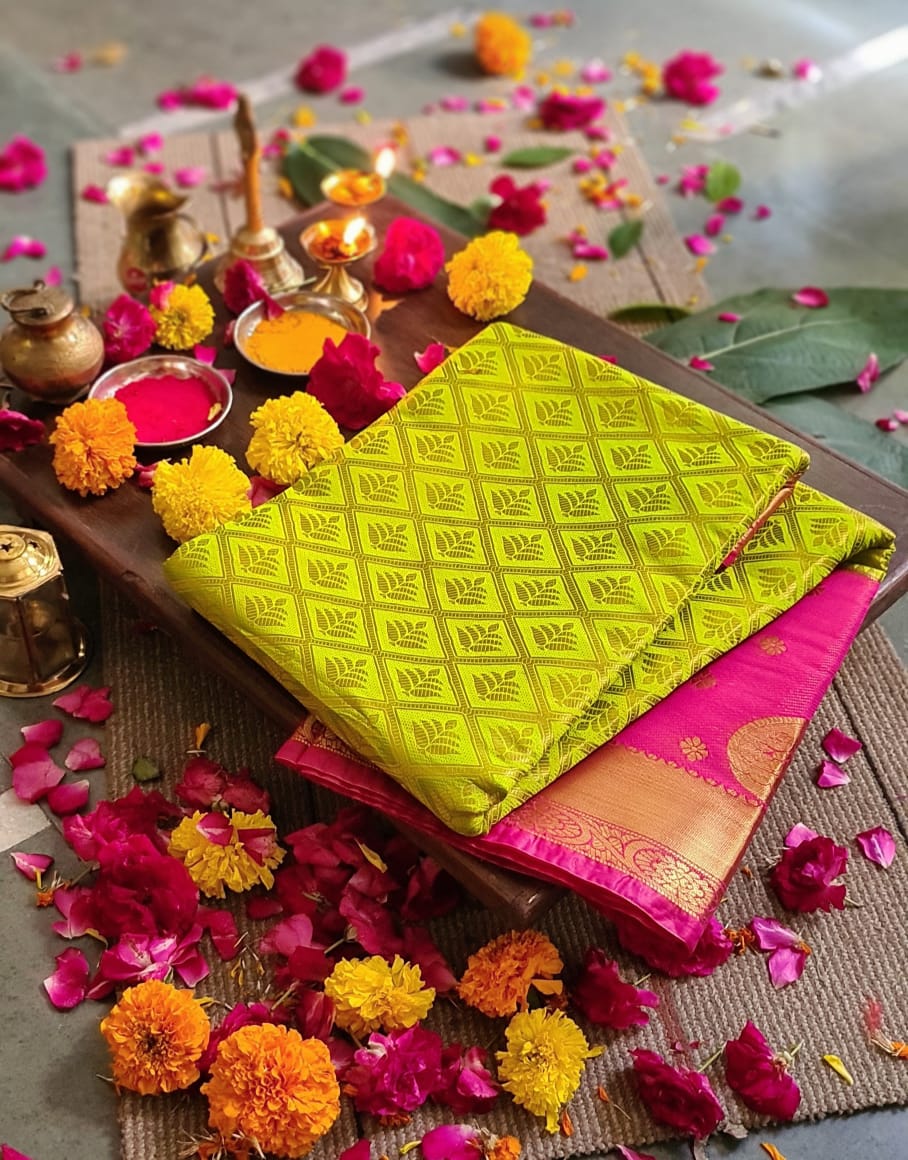 Sophisticate Wear Light Green Color Designer Silk Nylon Dying Material Rich Pallu Designer Saree Blouse for women