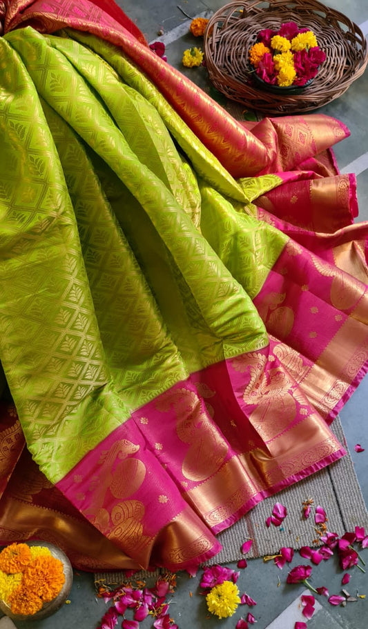 Appealing Green Color Designer Nylon Silk Dying Material Grace Pallu Designer Saree Blouse For Function Wear