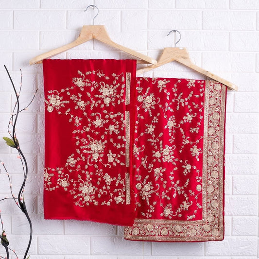 Shattering Red Color Thread Work Designer Georgette Saree Blouse