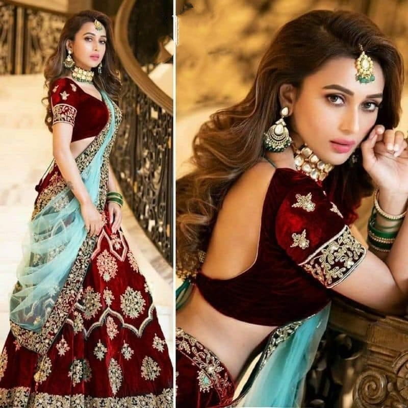 Red Color Wedding Wear Velvet Tapeta Designer Embroidered Work Latest Design Lehenga Choli