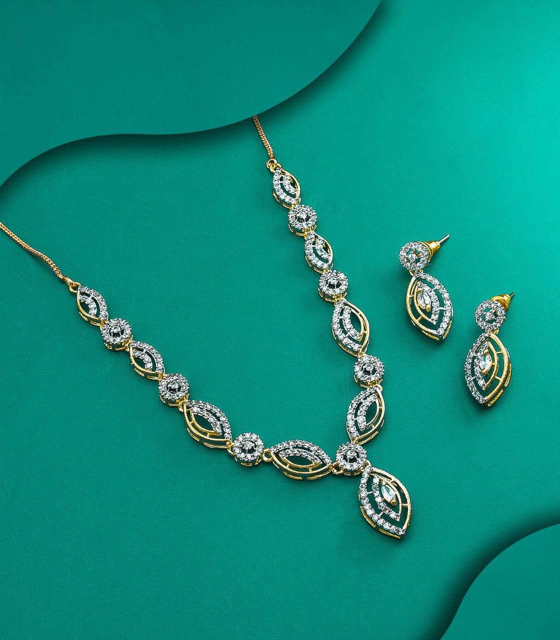 Astonishing American White Color Diamond Golden Imitation Necklace Set