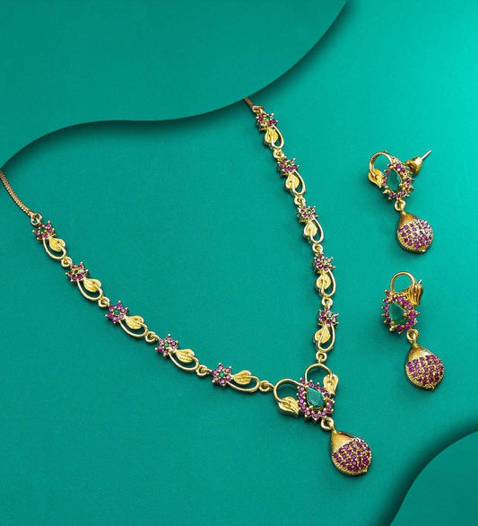 Stupendous Wine Color Diamond American Design Golden Wedding Wear Necklace Set