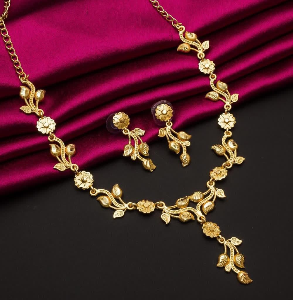 Alluring Artificial Golden Color Necklace Set For Ladies