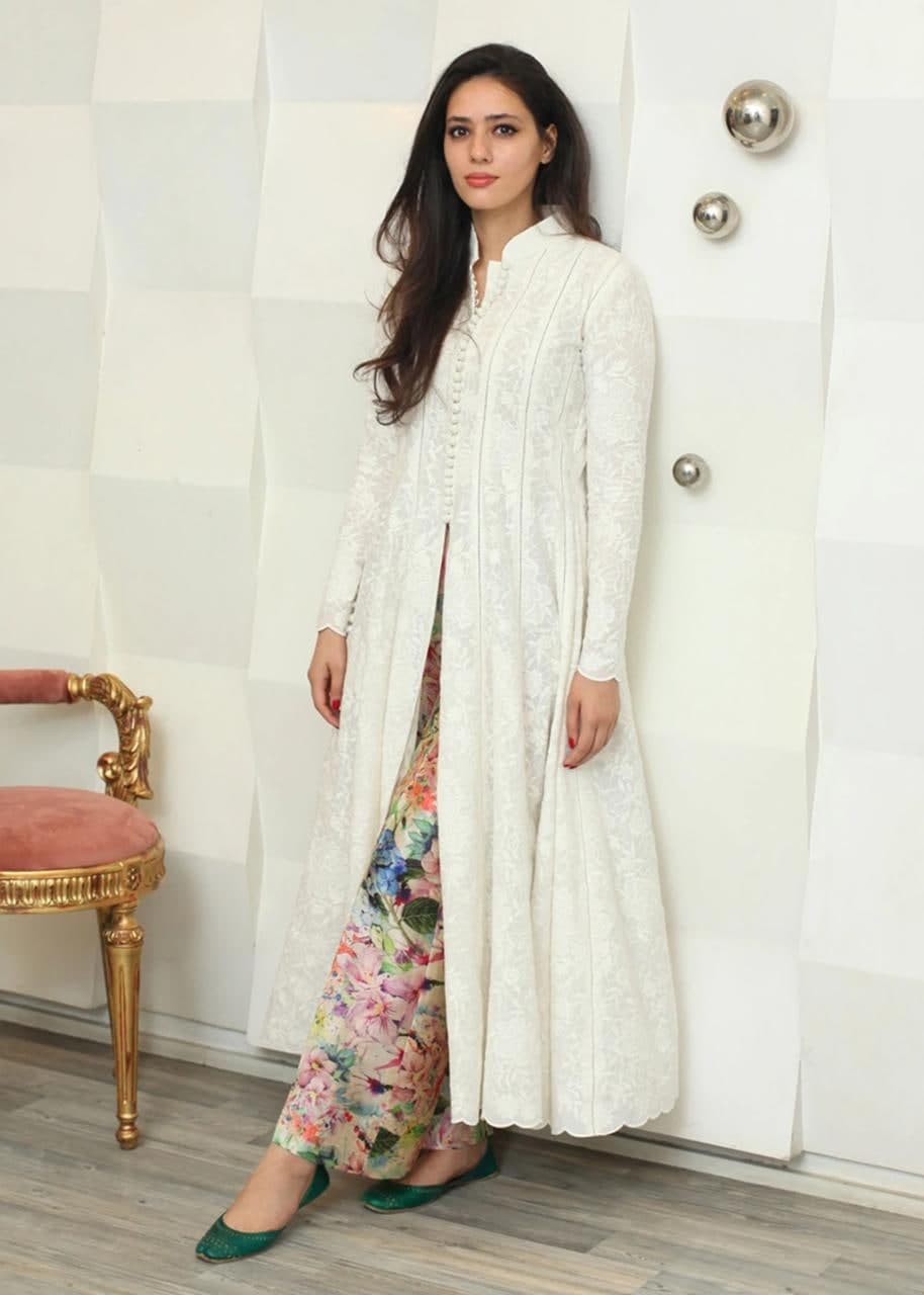 Adorable White Color Georgette Embroidered Work Design Plazo Kurti