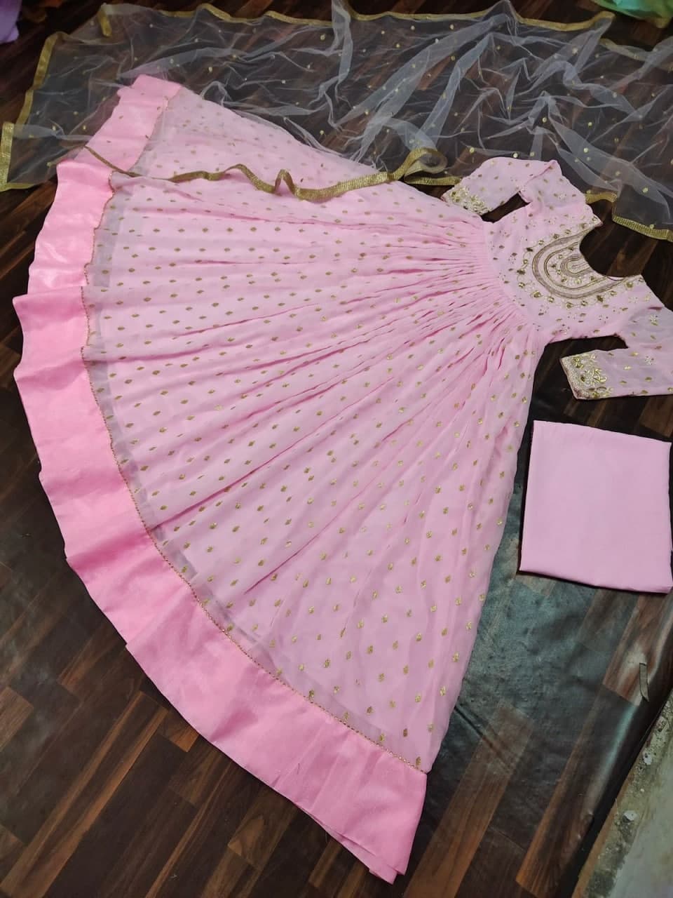 Good-looking Pink Color Georgette Embroidered Work Salwar Suit For Ladies