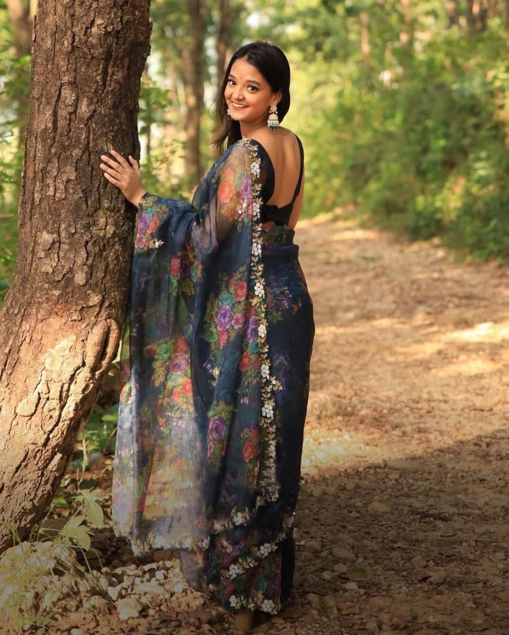 Phenomenal Grey Color Organza Silk Digital Printed Design Saree Blouse