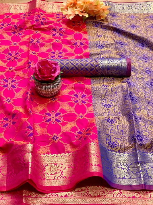 Dismaying Rani Pink Color Patola Silk Designer Zari Weaving Saree Blouse