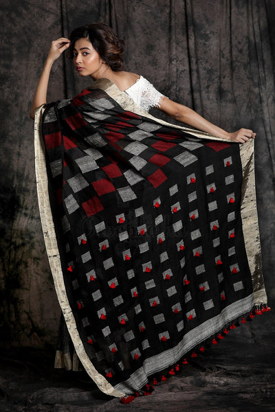 Eye-catching Black Casual Printed Pure Linen Saree