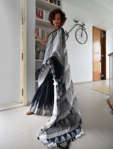 Exotic Grey And Black Colored Festive Wear Pure Linen Designer Saree For Women