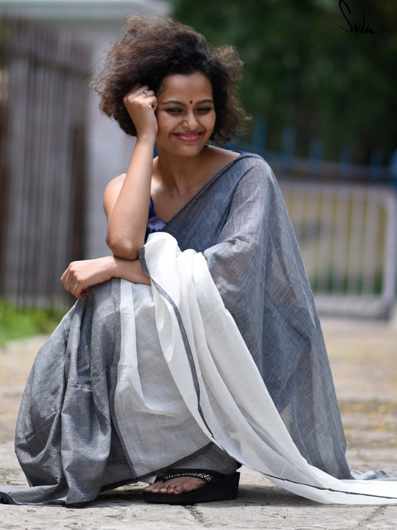 Exceptional Grey And White Colored Festive Wear Pure Linen Designer Saree For Women