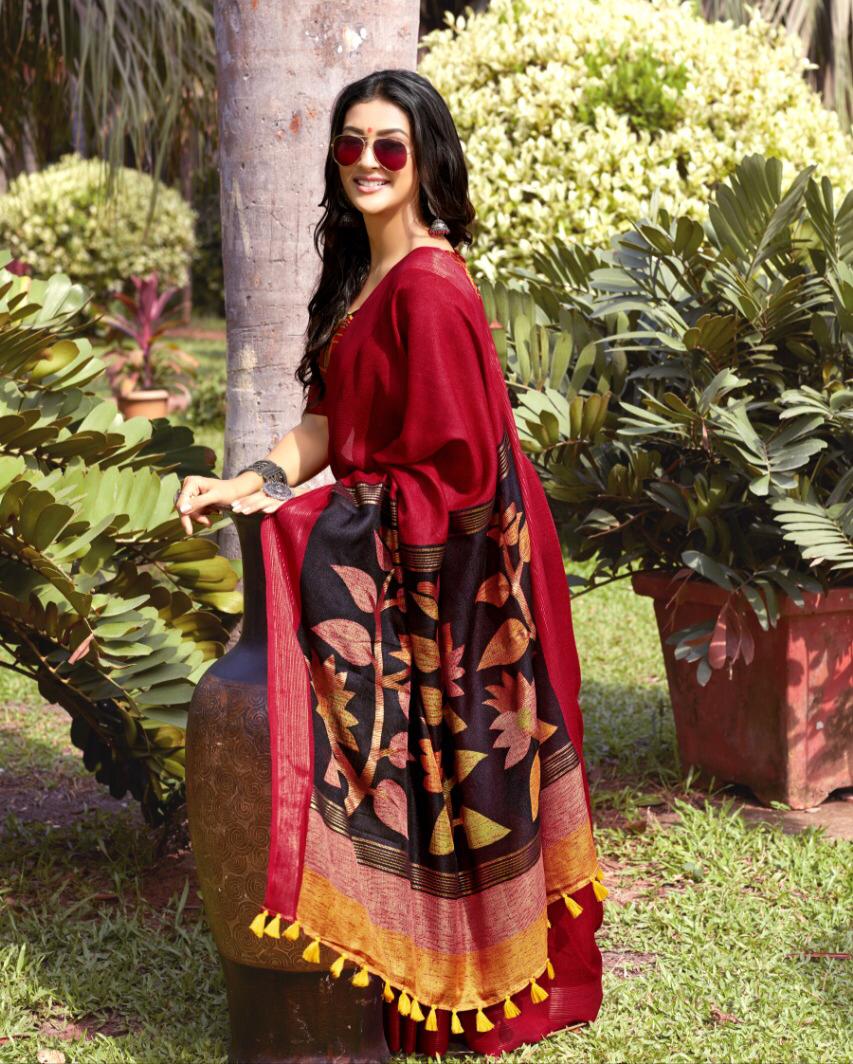 Striking Red & Black Designer Linen Printed Designer Saree For Women