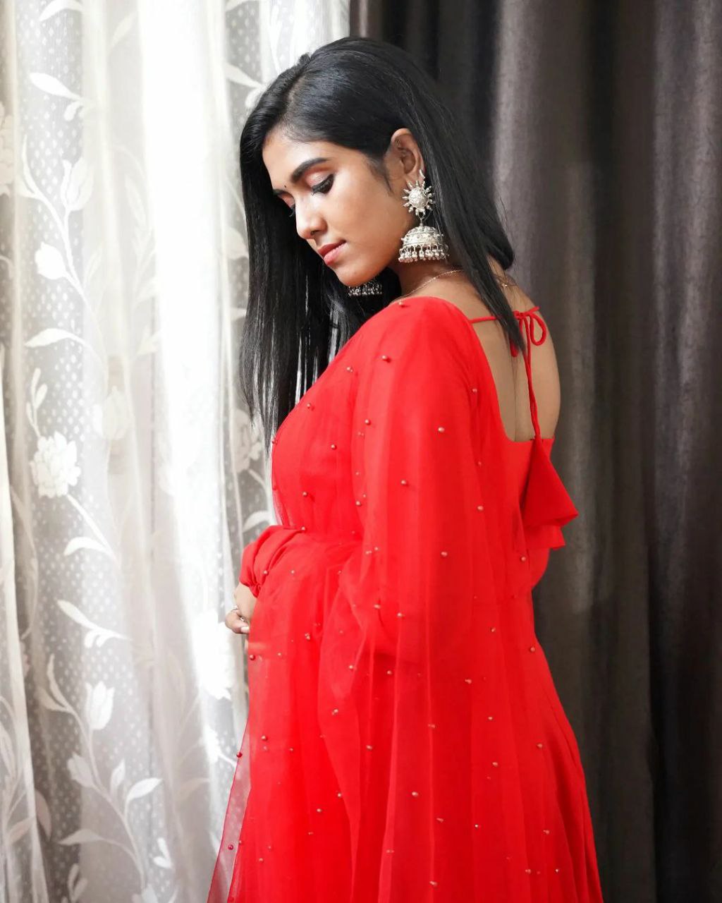 Villefashion Georgette Gown with Net Dupatta for Girls